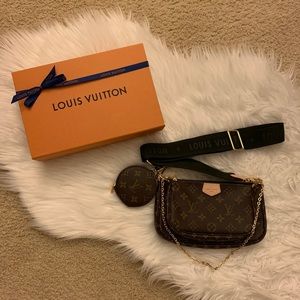 🚫TRADED🚫Louis Vuitton Multi pochette